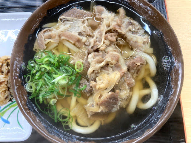 讃岐うどんむらさき肉うどん