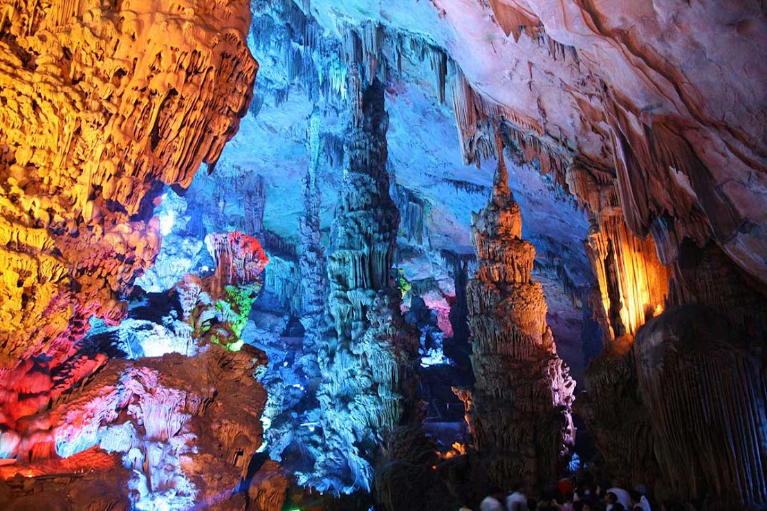 Caverna Flauta de Bambu