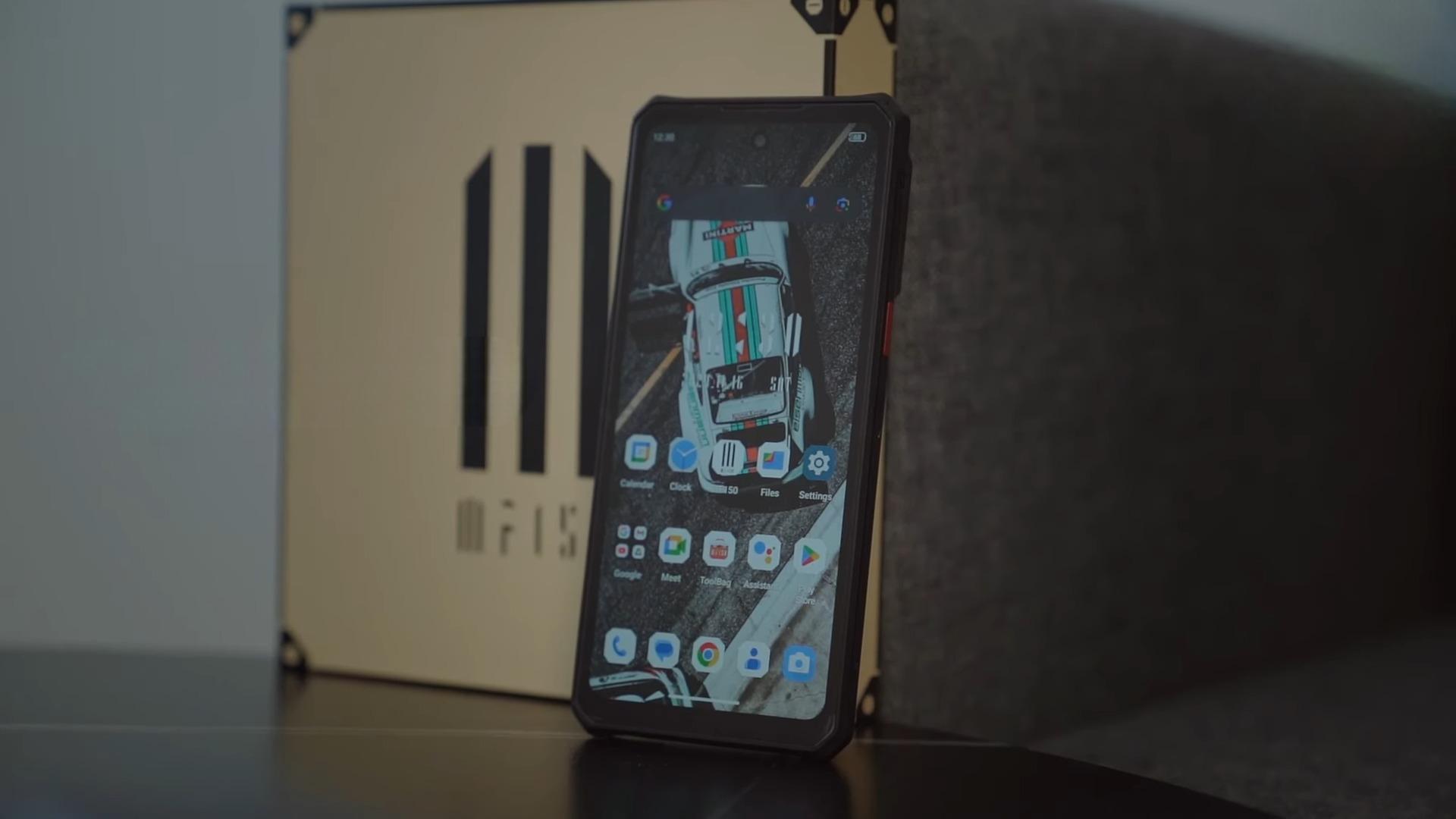 IIIF150 B3 Pro Review: Rugged Smartphone Under $250? Is Worth It?