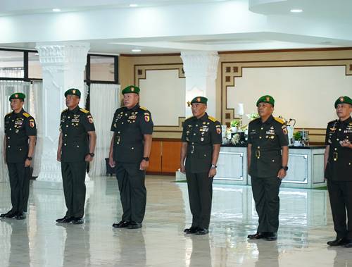 Pangdam V/Brawijaya Pimpin Sertijab, Lakukan Rotasi di Posisi Strategis