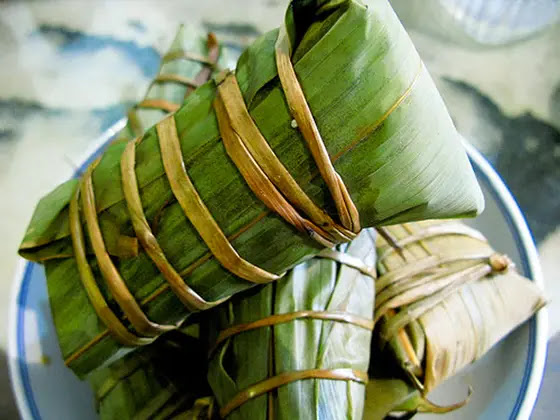 bamboo leaves, chinese, dragon boat festival, duanwu, glutinous rice, recipe, rice dumpling, salted duck egg, zhong zi, zhongzi, pork, meat, zong zi, zongzi, 粽子, 肉粽子