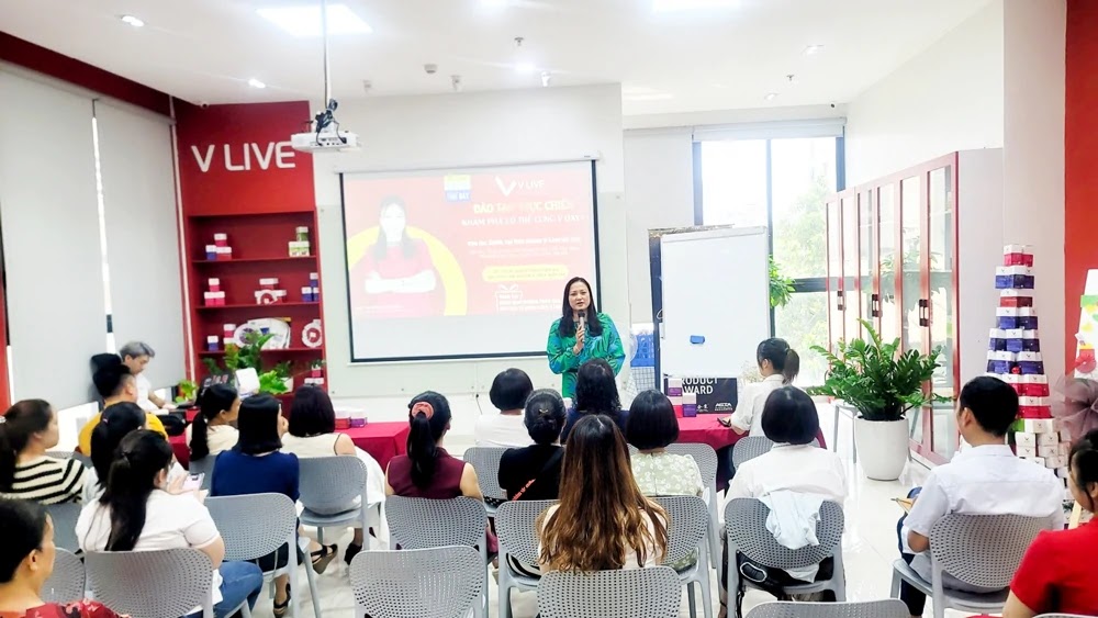 Co-Founder V Live International Việt Nam – Đỗ Thanh Hương trực tiếp chia sẻ trong chương trình