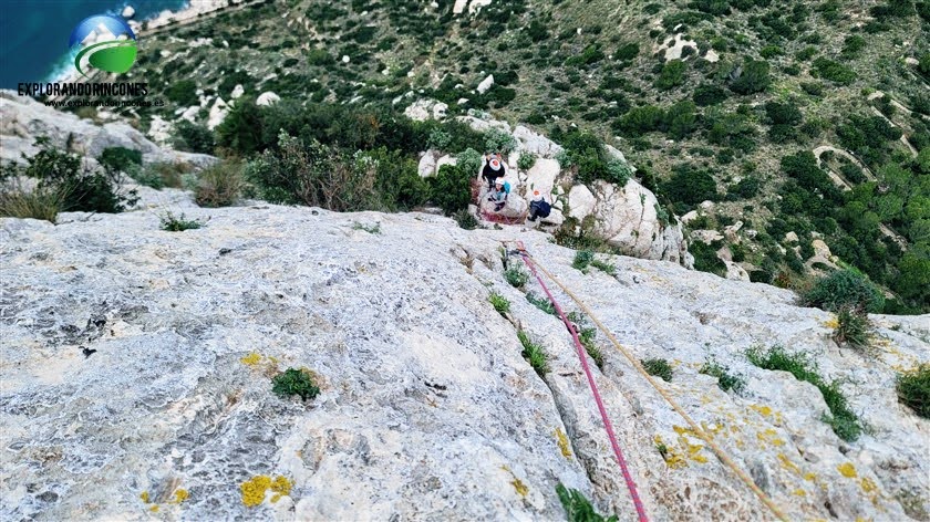 Escalada fácil PEÑON IFACH vía Pany