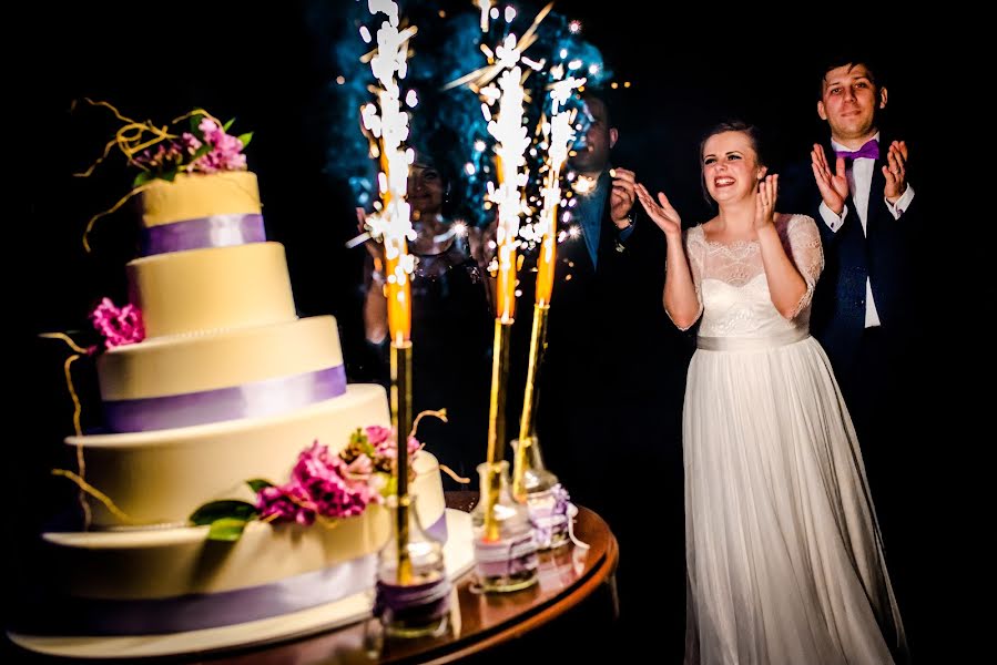 Fotógrafo de casamento Andrei Dumitrache (andreidumitrache). Foto de 4 de maio 2018