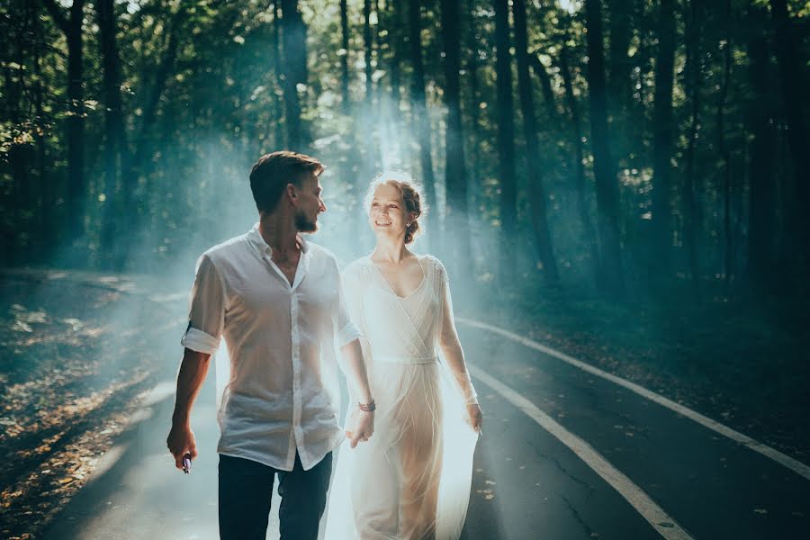 Nhiếp ảnh gia ảnh cưới Vladimir Voronin (voronin). Ảnh của 26 tháng 9 2018
