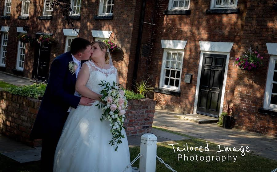 Photographe de mariage Nick Taylor (tailoredimageph). Photo du 1 juillet 2019