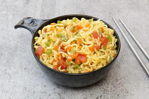 Mixed Veg Fried Maggi