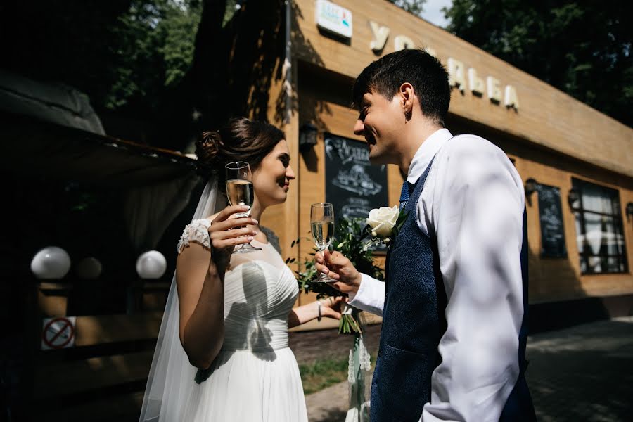 Fotógrafo de casamento Aleksey Degtev (egste). Foto de 26 de março 2018