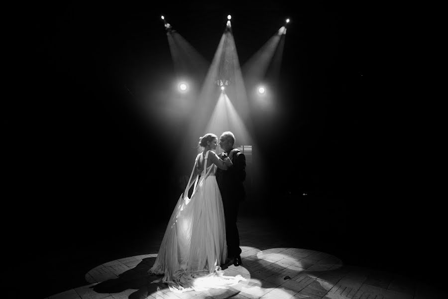 Fotografo di matrimoni Nicola Del Mutolo (ndphoto). Foto del 10 dicembre 2019