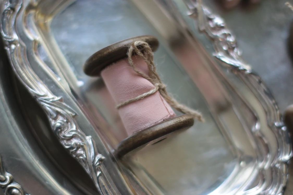 Title 6, Handgefertigtes Vintage-Hochzeitsband, botanisc...