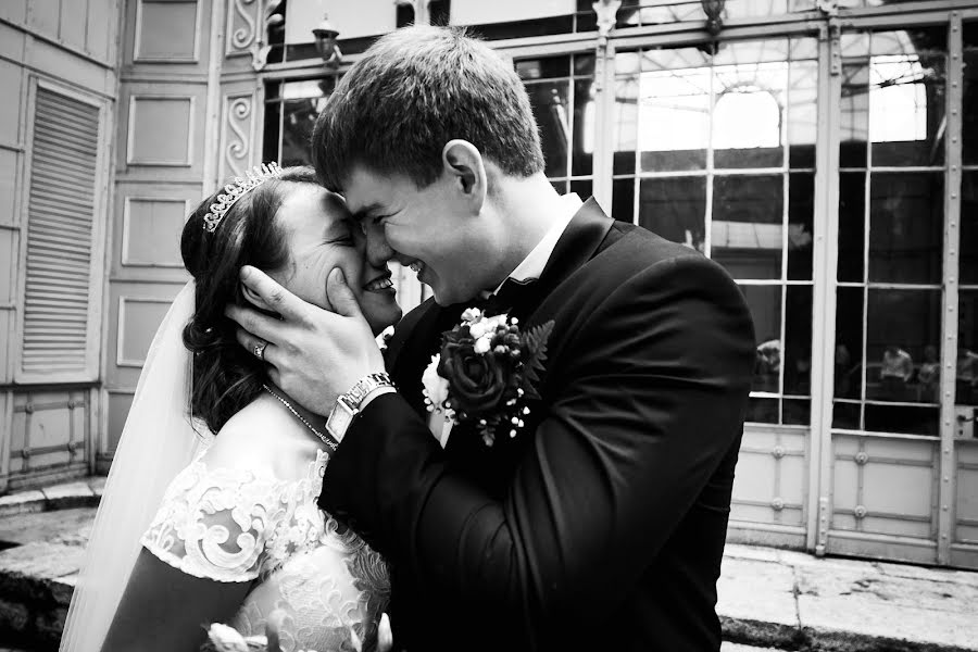 結婚式の写真家Olya Valieva (panda)。2017 10月29日の写真