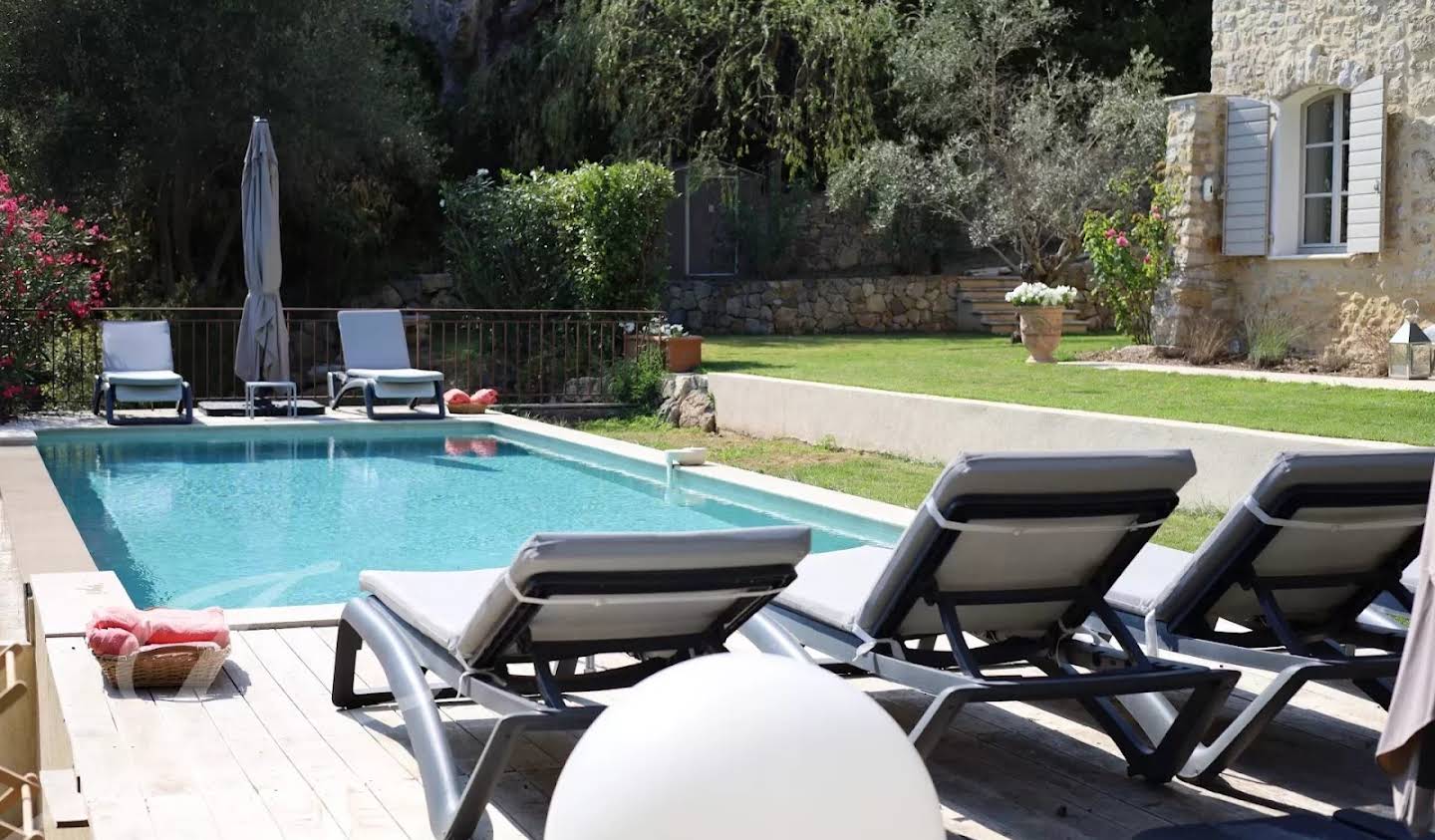 House with pool Mougins