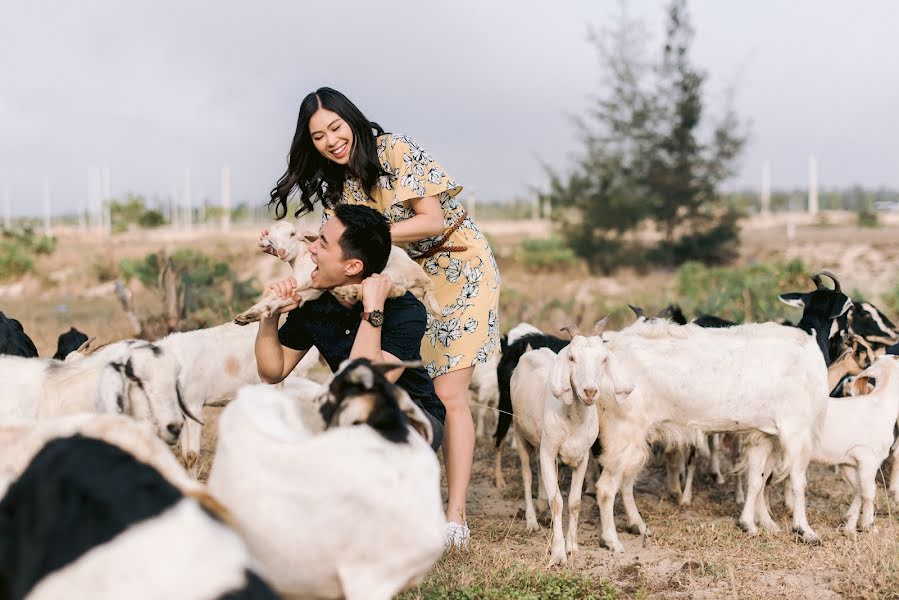 Photographer sa kasal Huy Lee (lehuyphoto). Larawan ni 7 Agosto 2019