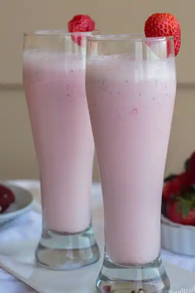 Strewberry Shake [300 Ml]