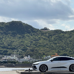 クラウンクロスオーバー AZSH35