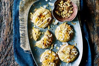 Carrot cake cookies