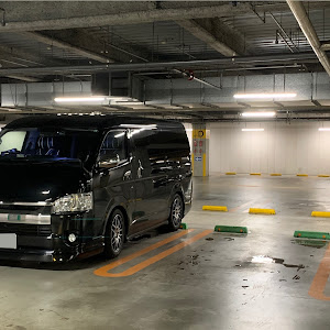 ハイエース