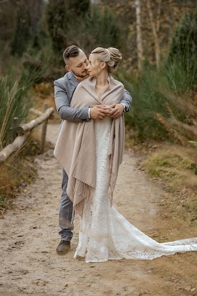 Wedding photographer Olga Karpunina (olgakarpunina). Photo of 16 June 2023