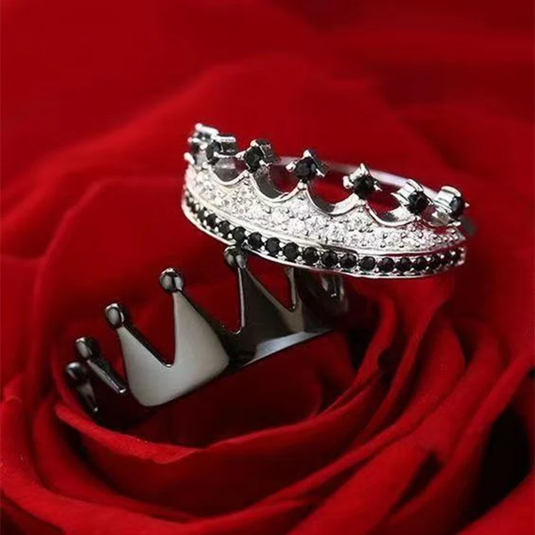 Title 4, Bague femme bicolore avec diamants, un bijou él...