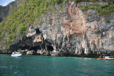 Slowely cruise past Viking Cave