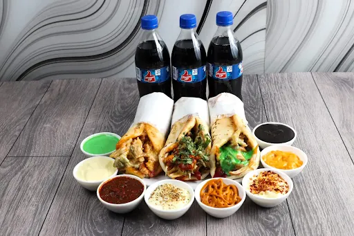 4 Chicken Shawarma [Regular] With Thums Up [250 Ml]