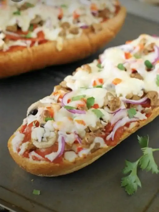 Mix Vegetable Cheese Garlic French Bread Pizza 12' 1pc
