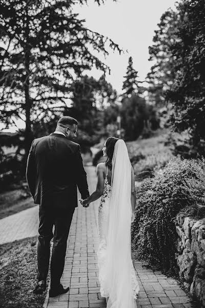 Fotógrafo de casamento Veronika Csizmazia-Kaproncai (verusphoto). Foto de 2 de fevereiro