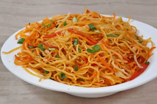 Veg Chilli Garlic Noodles