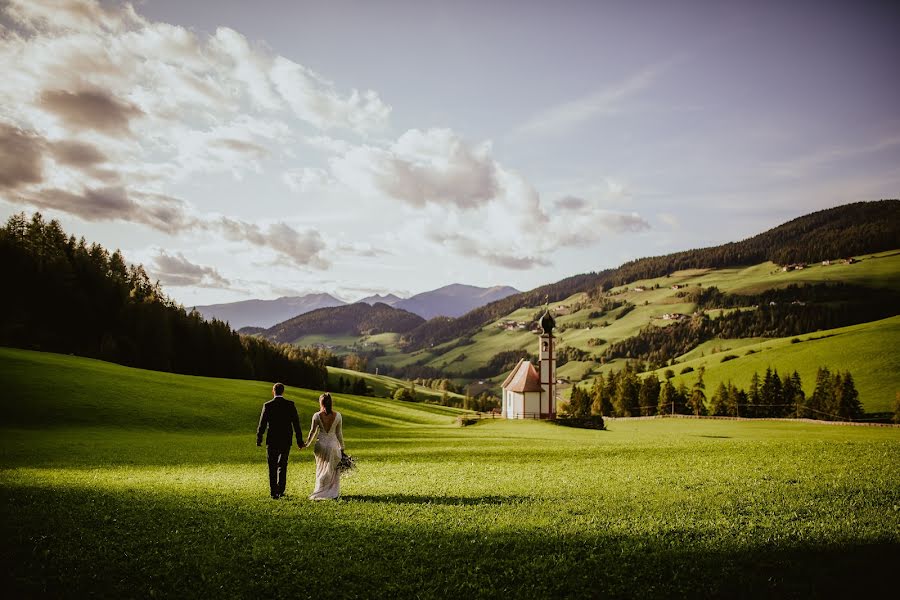 Fotógrafo de casamento Anna Ascari (annaascari). Foto de 11 de fevereiro 2021