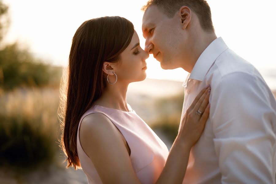 Fotógrafo de casamento Viktoriya Troickaya (troickaya). Foto de 18 de agosto 2019