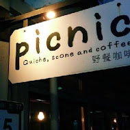 Picnic Cafe 野餐咖啡