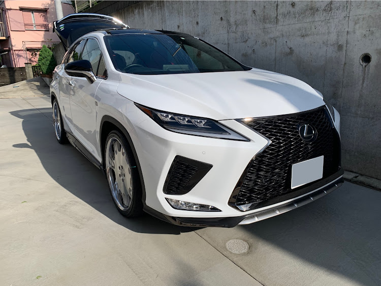 RXのレクサスRX・マクレビ・22インチ・workwheelsに関するカスタム事例の投稿画像3枚目