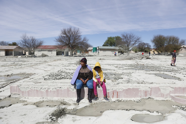 Charlesville, a small township in the Jagersfontein near Bloemfontein, has been left in ruins after a mudslide from mining company Jagersfontein Development destroyed houses, cars and electrical infrastructure on Sunday morning.