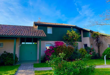 House with pool and terrace 2