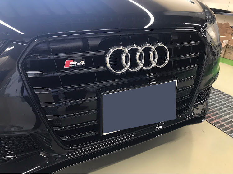 S4 アバントのreptonさんが投稿したカスタム事例の投稿画像1枚目