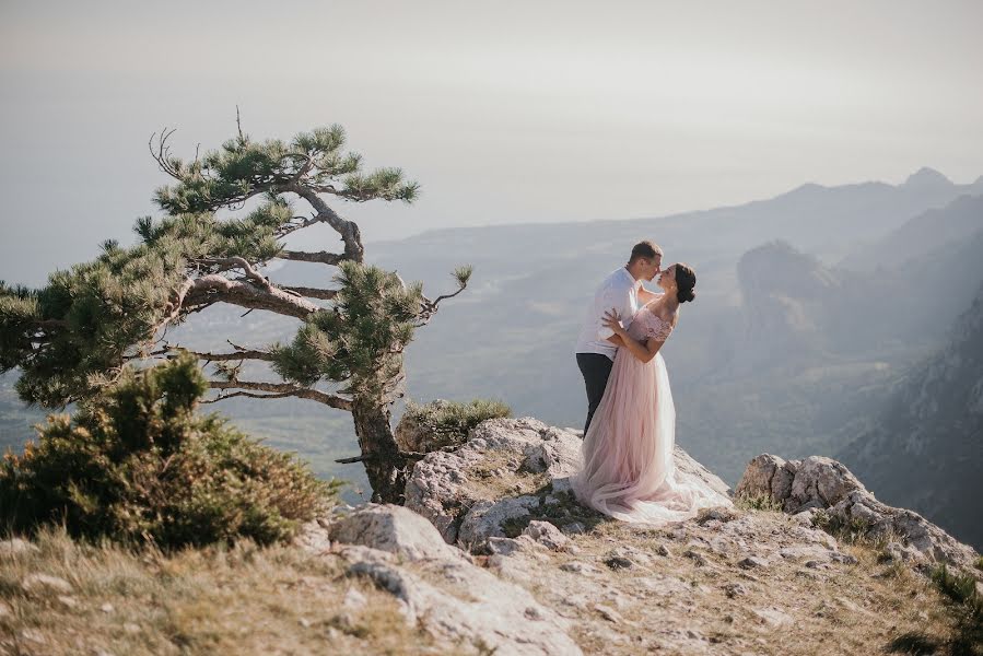 Wedding photographer Sveta Sukhoverkhova (svetasu). Photo of 3 September 2019