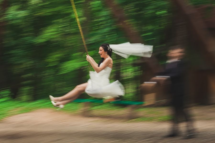 Fotógrafo de casamento Aleksandr Konyshev (leks1204). Foto de 8 de fevereiro 2016