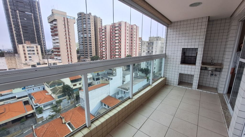 Apartamentos à venda Baeta Neves