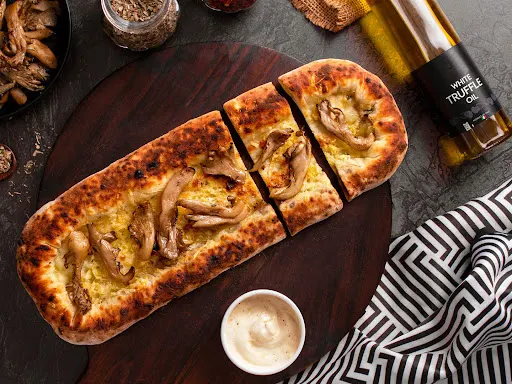 Stuffed Garlic Bread With Truffled Oyster Mushroom