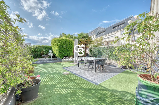 Apartment with terrace 1