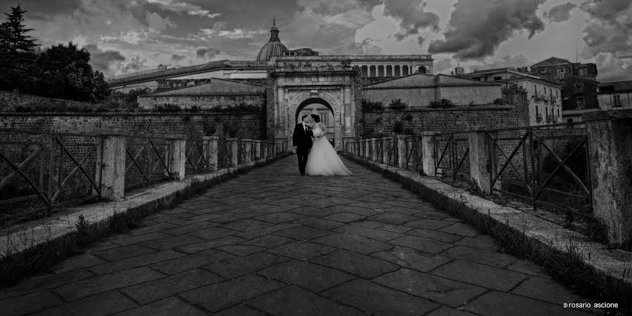 Fotógrafo de casamento Rosario Ascione (rosarioascione). Foto de 3 de março 2016