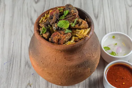 Mushroom Tika Matka Biryani