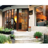 B612 Restaurant & Bar 餐酒館