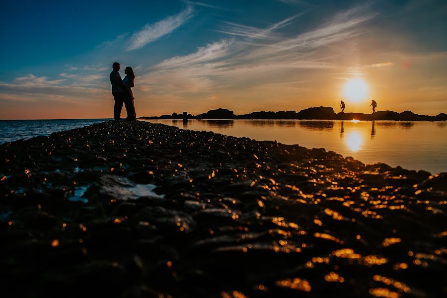 Fotógrafo de casamento Lily Orihuela (lilyorihuela). Foto de 10 de abril 2019