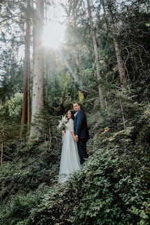 Wedding photographer Anastasiya Laukart (sashalaukart). Photo of 16 September 2020