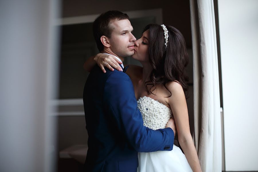 Wedding photographer Elena Bogdanova (elenabo). Photo of 28 April 2015