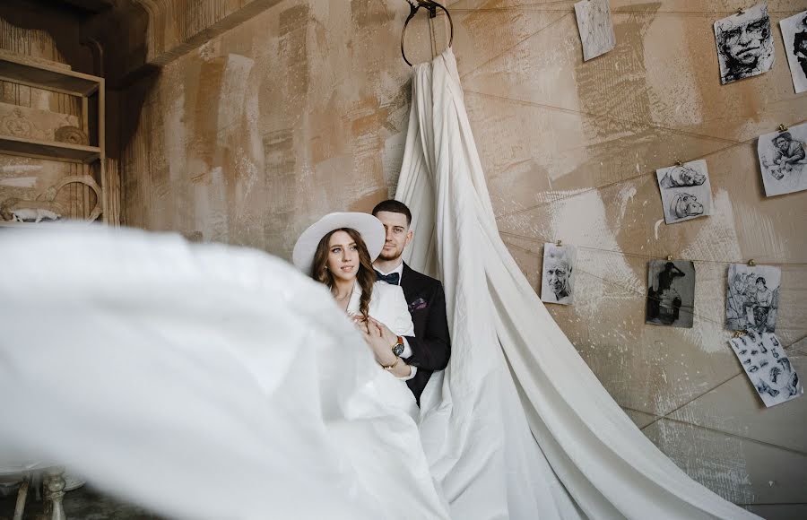 Nhiếp ảnh gia ảnh cưới Elena Mikhaylova (elenamikhaylova). Ảnh của 12 tháng 6 2020