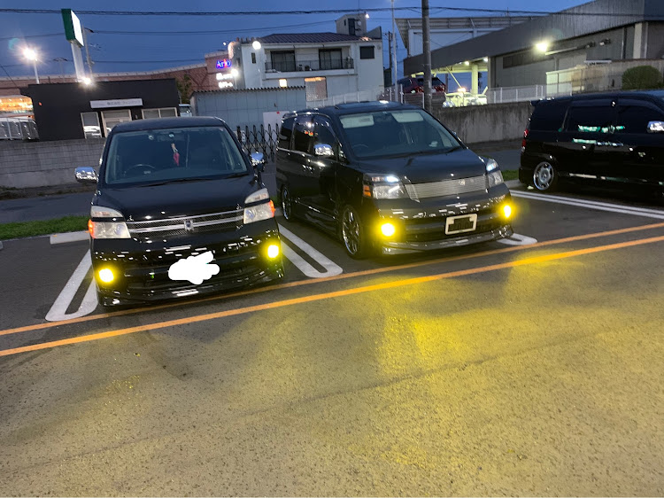 ヴォクシーの元愛車紹介・DIY・洗車に関するカスタム事例の投稿画像1枚目