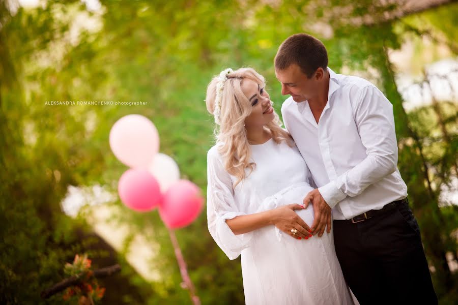 Fotógrafo de bodas Aleksandra Romanchenko (photo2012). Foto del 2 de septiembre 2017