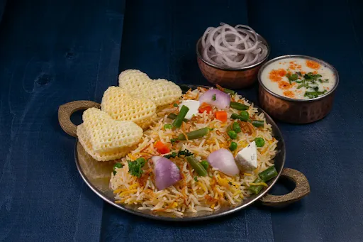 Vegetable Tawa Pulao (450Gms)